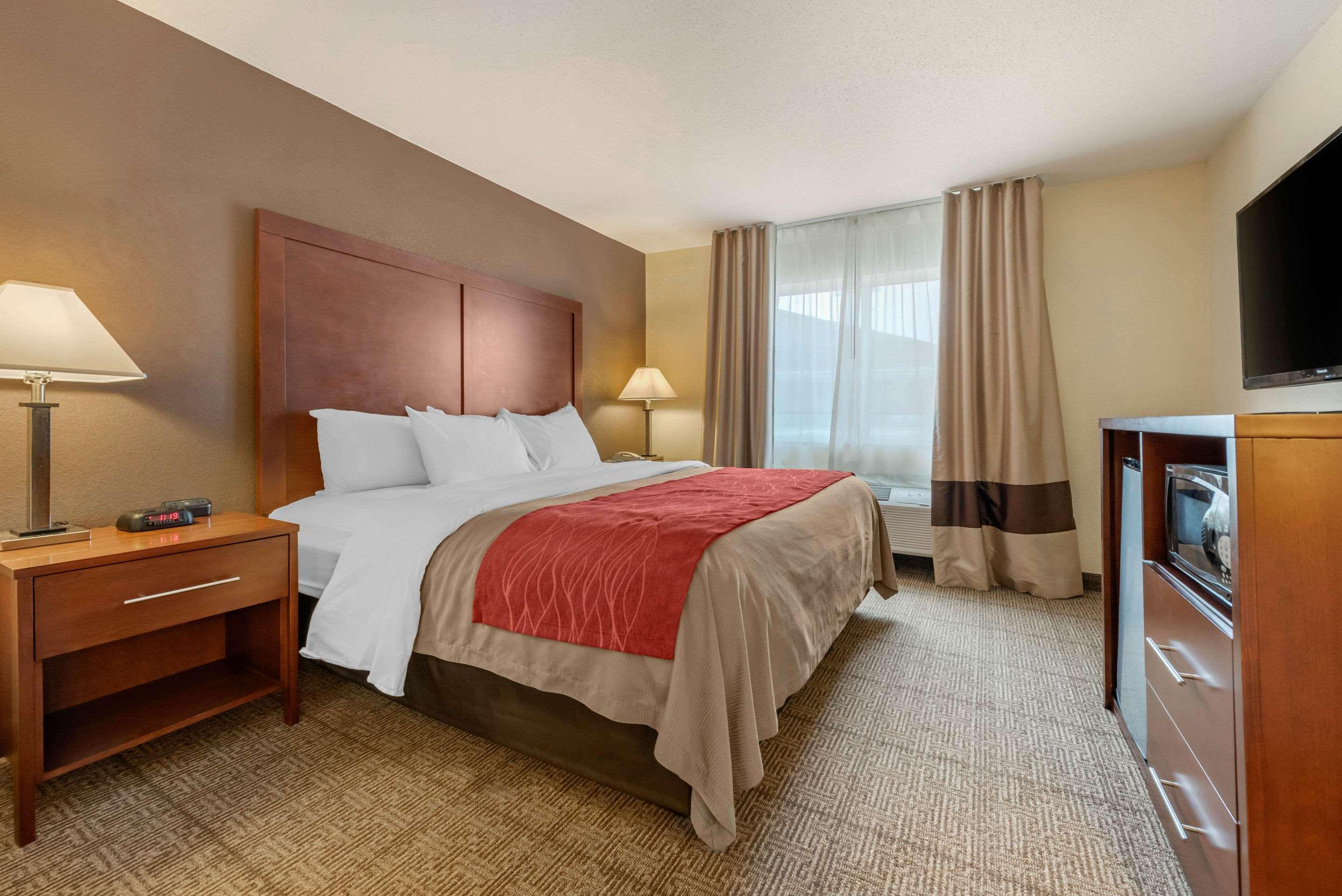 Comfort Inn Warren I-69 Exterior photo