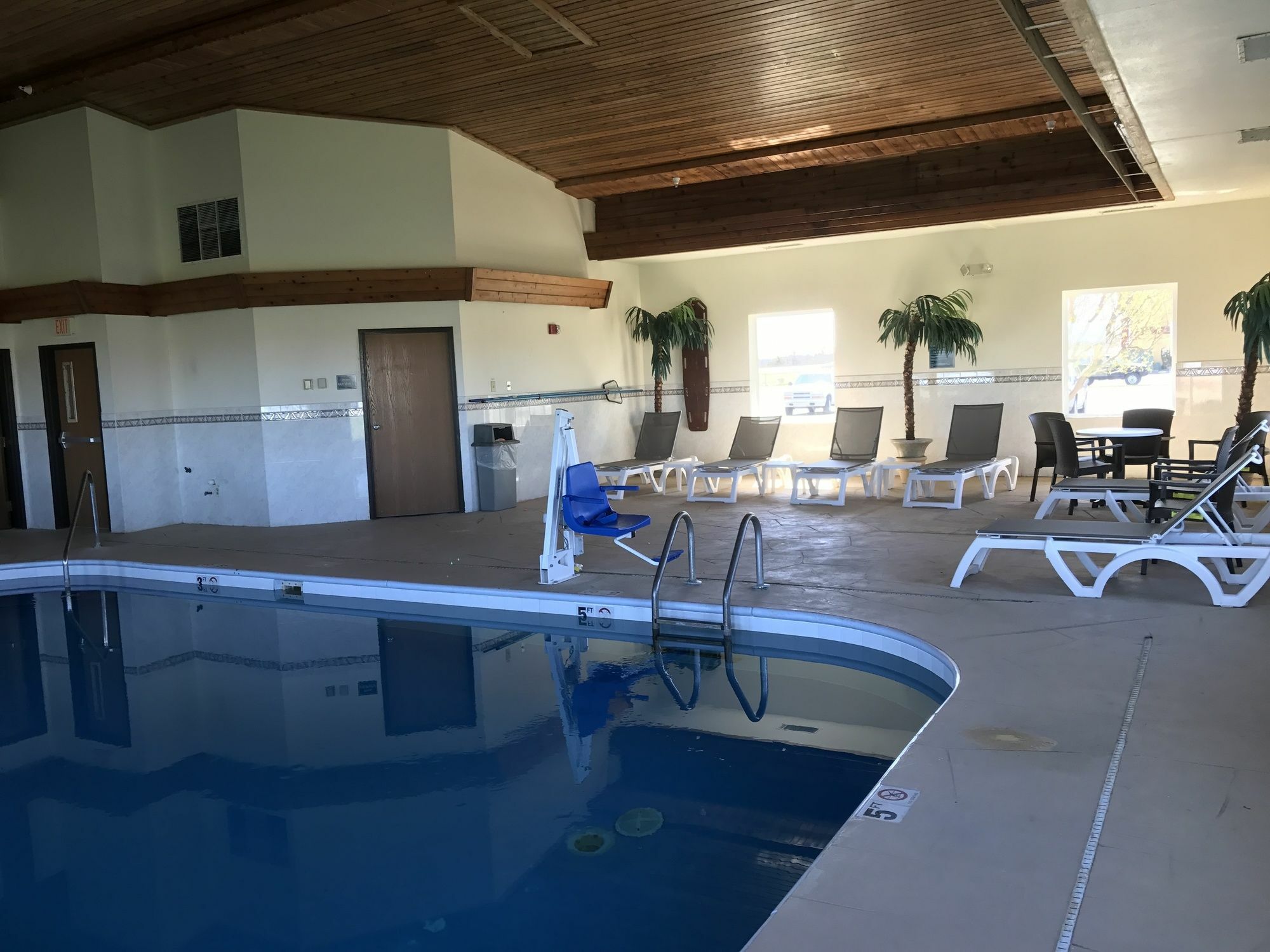 Comfort Inn Warren I-69 Exterior photo